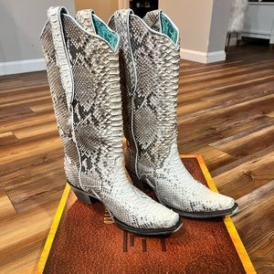 NEW Corral Python Boots